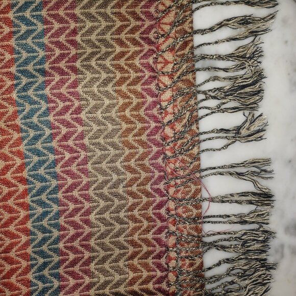 Table Runner About 29" x 74" Herringbone Pattern - Picture 3 of 4